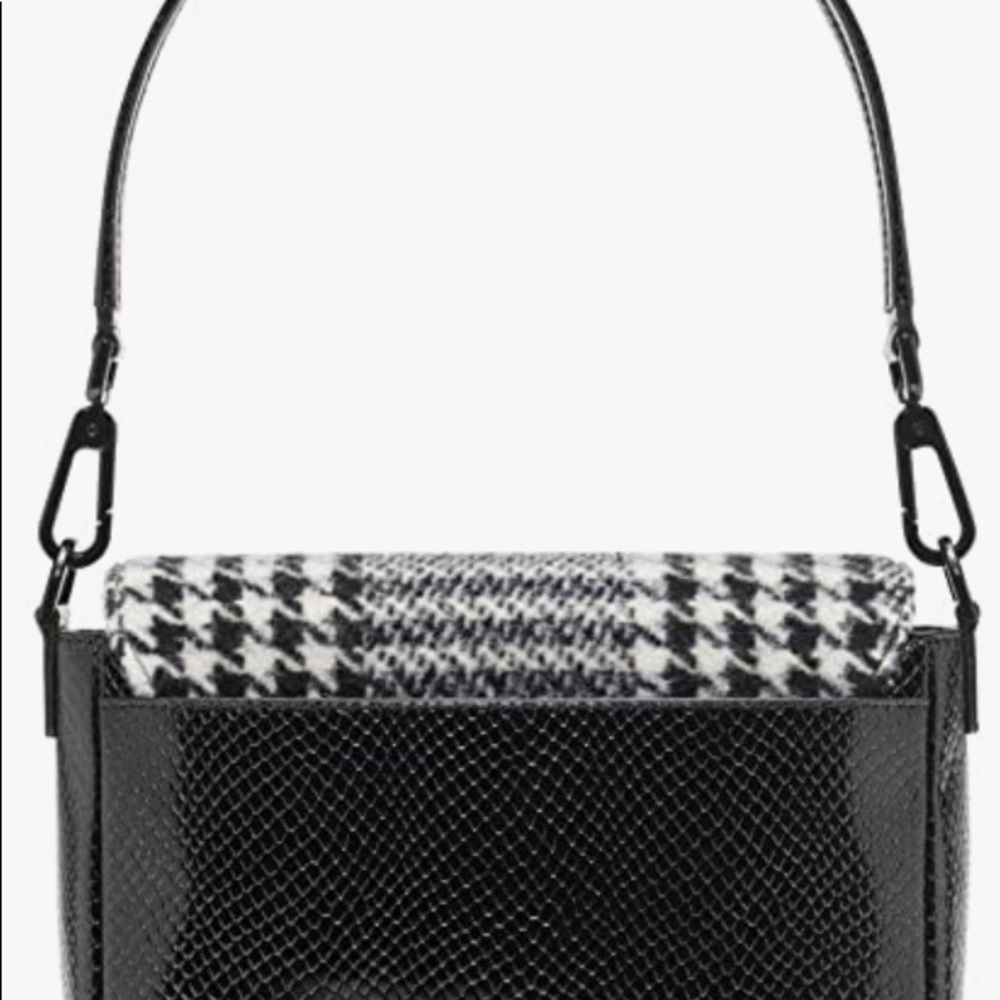 Calvin Klein 🌹ASHLEY NWOT 🌹should bag on trend shoulder bag like NEW - Picture 3 of 10
